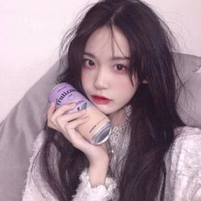 MM-018猥琐哥哥偷窥风骚妹妹趁妹妹熟睡强行插入内射相关图片